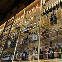 TOKYO Whisky Library - 