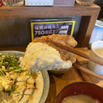 かんすけ 薬院店 - こんなでかい唐揚げが5個