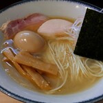 Jikasei Memmendokoro Kammidokoro Minatoya - 芳醇 塩中華そば＋煮卵トッピング