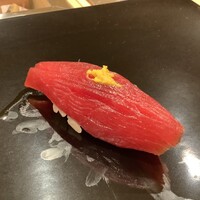 すし繁 - 赤身漬け