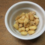 独酌　三四郎 - お通しの酢大豆です。