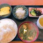 ごはん屋 たこ八食堂 - 