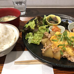 ブック＆カフェ喫茶去 - 