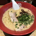 豚骨らーめん 福の軒 - 特製ラーメン ¥550（食べた当時の価格）