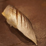 鮨匠 のむら - コハダの握り。