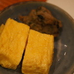 鮨匠 のむら - 出汁たっぷりの卵焼きと薩摩揚げ。