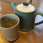 うなぎのかんたろう - 熱々の緑茶