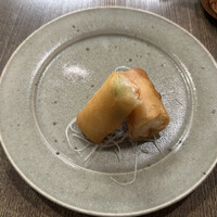 中華 本田 - 海老と大根の春巻き