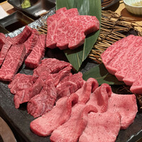 近江うし焼肉 にくTATSU 銀座店 - 