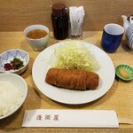 蓬莱屋 - ヒレカツ定食。