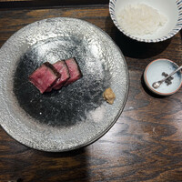 肉割烹 上 - 