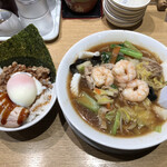 丸源ラーメン - 海鮮五目そば、温玉チャーシューごはん