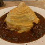 cafeスマイル工場 - ドレス・ド・オムライス