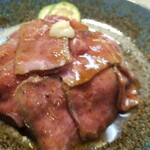 キッチン ブルー グローブ - 反対側から