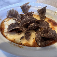 La Brianza - トリュフとたまごのオーブン焼