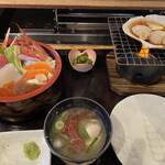 海鮮炉端　うろこ亭 - 