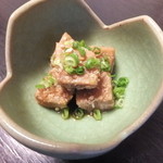 寿司割烹　魚徳 - お通し（鮪）