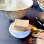 Shokudou Ichi - 出汁豆腐