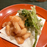 味享 - 小柱の葛粉揚げと芹の天ぷら。井上氏の揚げ物はラッコの大好物