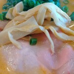 麺屋 周 - チャーシュー、メンマ、ネギ