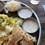 アーンドラ・ダイニング - 