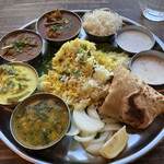 アーンドラ・ダイニング - 