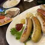 腸詰屋 八幡宮前店 - 