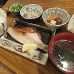 魚屋はちまき - 焼魚定食～つぼ鯛数漬け