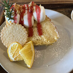 ラスティカ - ラズベリーシフォンケーキ