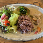 ラスティカ - ランチメーニューにあったカレー