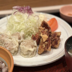Ootoya - シューマイと唐揚げ定食
