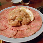 焼肉 静龍苑 - 美しいタン塩