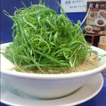 来来亭 - ねぎラーメン<税込>907円　(2015.10.10)
