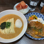 ヌードル＆スパイスカレー 今日の1番 - 