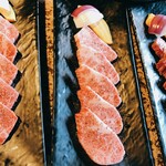 新羅館 名東本店 - 特選カルビ