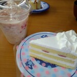 無添くら寿司 - イチゴミルクとミルキークリームケーキ