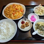 台湾料理 八福 - エビとトマトと玉子の炒め