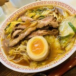 中華そば麦右衛門 - これも温まる！ピリ辛スタミナ中華そば(^ ^)