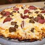Round Table Pizza - 