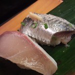 さかえすし - 一貫１００円の寿司が一番豊富にあります。
      あとは１５０円・２００円
      
      中トロだって２００円の一番高い大トロでも３００円ですよ先輩(笑)
      