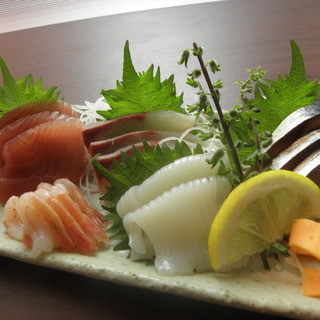 Assorted sashimi made with natural fresh fish