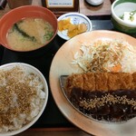 街かど屋 - 味噌かつ定食　690年　ホリデーランチです。