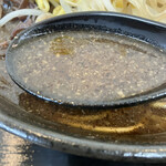 195485173 - マー油が融合した豚骨スープ