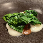 unito - ほうれん草とお芋と頬肉の赤ワイン煮込み