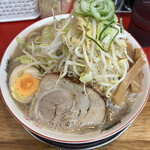 195490198 - ラーメン (650円) 野菜増し