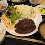 食堂スタジアム - 