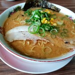 ラーメン新蔵 - 味噌豚骨らーめん