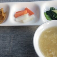 涵梅舫 銀座店 - ランチに｢ライス・前菜・スープ・デザート・お茶｣付。