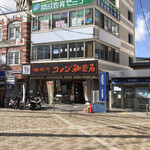 コメダ珈琲店 - 店の外観