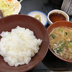 Matsumoto No Rairai Ken - ご飯と豚汁、漬物